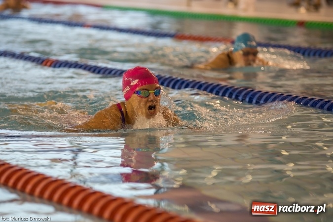 Zdjęcie w galerii na portalu naszraciborz.pl: H2Ostróg - Grand Prix Masters w Pływaniu  wiadomości z regionu