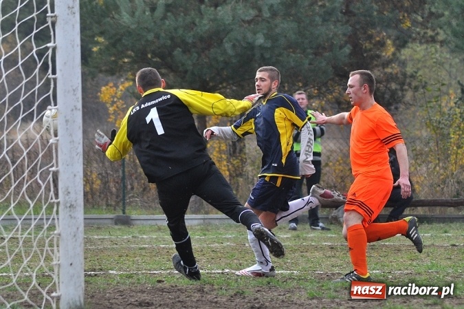 Zdjęcie w galerii na portalu naszraciborz.pl: Gol rezerwowego w przedostatniej minucie dał punkt Lyskom wiadomości z regionu