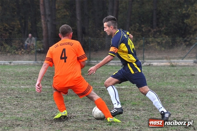 Zdjęcie w galerii na portalu naszraciborz.pl: Gol rezerwowego w przedostatniej minucie dał punkt Lyskom wiadomości z regionu