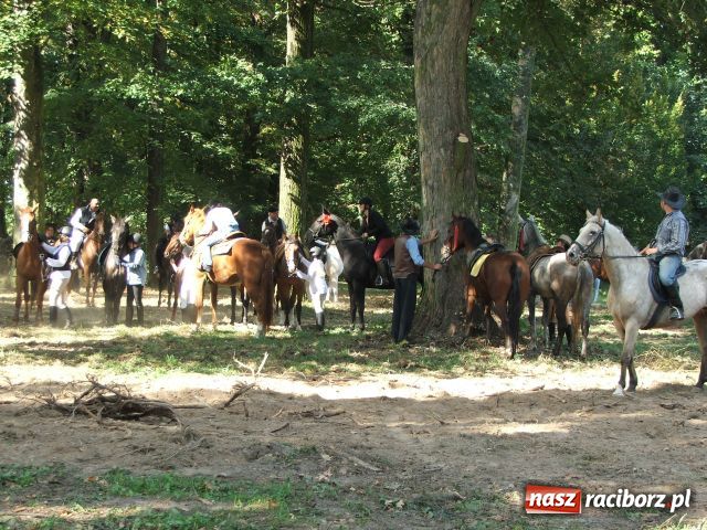 Zdjęcie w galerii na portalu naszraciborz.pl: Hubertus w Krowiarkach wiadomości z regionu