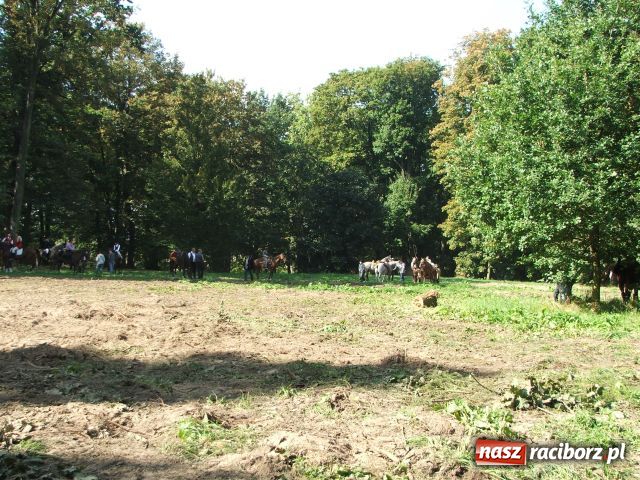 Zdjęcie w galerii na portalu naszraciborz.pl: Hubertus w Krowiarkach wiadomości z regionu