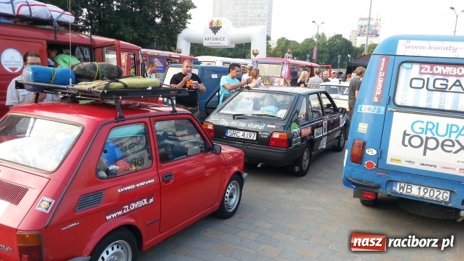 Zdjęcie w galerii na portalu naszraciborz.pl: Dwóch raciborzan zebrało prawie 3 tysiące zł na zakup rzeczy dla domów dziecka. Dodatkowo przeżyli niesamowitą przygodę, którą zapamiętaj&# wiadomości z regionu