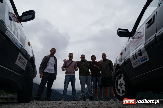 Zdjęcie w galerii na portalu naszraciborz.pl: Dwóch raciborzan zebrało prawie 3 tysiące zł na zakup rzeczy dla domów dziecka. Dodatkowo przeżyli niesamowitą przygodę, którą zapamiętaj&# wiadomości z regionu