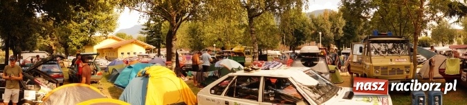 Zdjęcie w galerii na portalu naszraciborz.pl: Dwóch raciborzan zebrało prawie 3 tysiące zł na zakup rzeczy dla domów dziecka. Dodatkowo przeżyli niesamowitą przygodę, którą zapamiętaj&# wiadomości z regionu