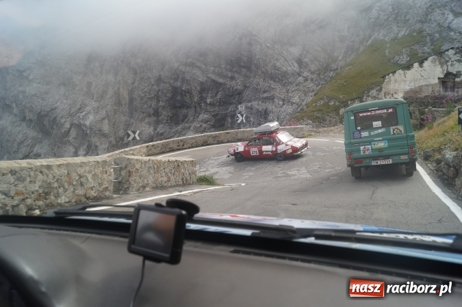 Zdjęcie w galerii na portalu naszraciborz.pl: Dwóch raciborzan zebrało prawie 3 tysiące zł na zakup rzeczy dla domów dziecka. Dodatkowo przeżyli niesamowitą przygodę, którą zapamiętaj&# wiadomości z regionu