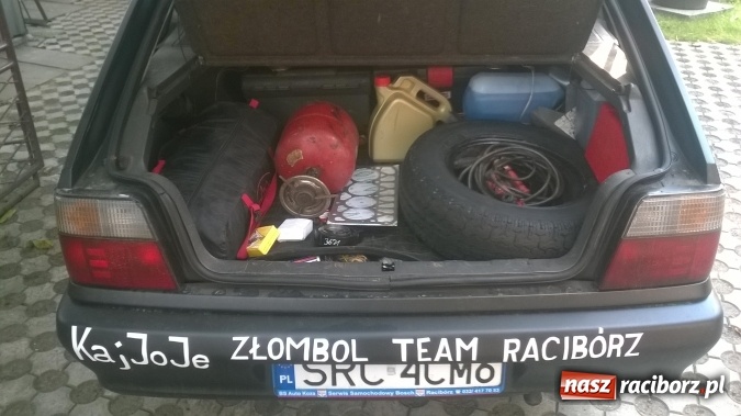 Zdjęcie w galerii na portalu naszraciborz.pl: Dwóch raciborzan zebrało prawie 3 tysiące zł na zakup rzeczy dla domów dziecka. Dodatkowo przeżyli niesamowitą przygodę, którą zapamiętaj&# wiadomości z regionu