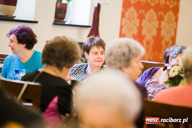 Zdjęcie w galerii na portalu naszraciborz.pl: Seniorzy świętowali dziś w Raciborskiej wiadomości z regionu