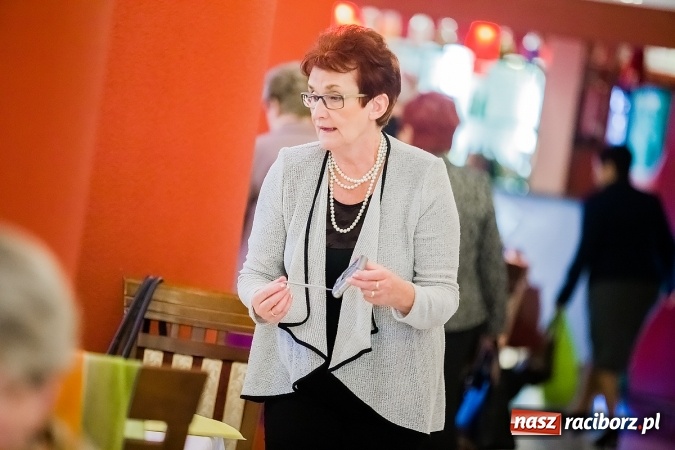 Zdjęcie w galerii na portalu naszraciborz.pl: Seniorzy świętowali dziś w Raciborskiej wiadomości z regionu