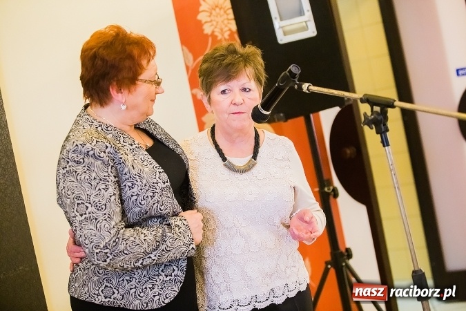 Zdjęcie w galerii na portalu naszraciborz.pl: Seniorzy świętowali dziś w Raciborskiej wiadomości z regionu