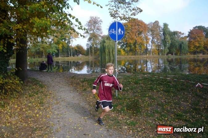 Zdjęcie w galerii na portalu naszraciborz.pl: Rejonowe Sztafetowe Biegi Przełajowe - w Tworkowie walczono o awans do finału wojewódzkiego  wiadomości z regionu