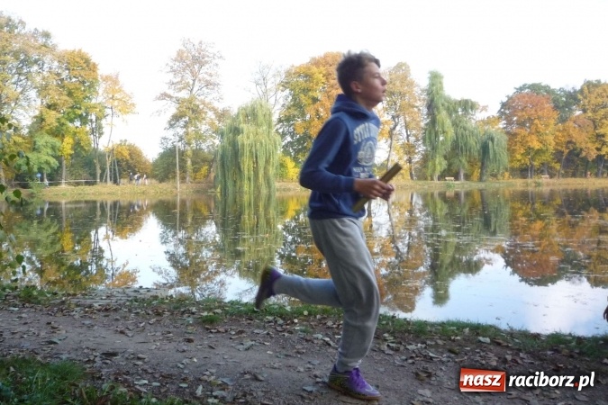 Zdjęcie w galerii na portalu naszraciborz.pl: Rejonowe Sztafetowe Biegi Przełajowe - w Tworkowie walczono o awans do finału wojewódzkiego  wiadomości z regionu