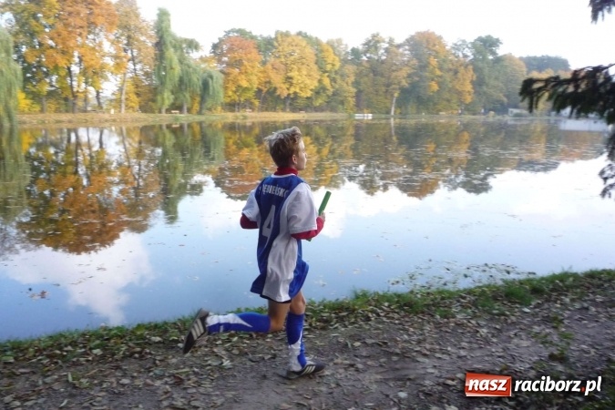Zdjęcie w galerii na portalu naszraciborz.pl: Rejonowe Sztafetowe Biegi Przełajowe - w Tworkowie walczono o awans do finału wojewódzkiego  wiadomości z regionu