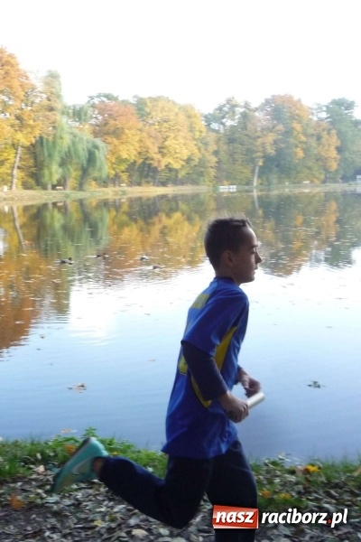 Zdjęcie w galerii na portalu naszraciborz.pl: Rejonowe Sztafetowe Biegi Przełajowe - w Tworkowie walczono o awans do finału wojewódzkiego  wiadomości z regionu