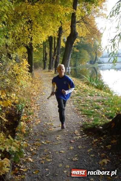 Zdjęcie w galerii na portalu naszraciborz.pl: Rejonowe Sztafetowe Biegi Przełajowe - w Tworkowie walczono o awans do finału wojewódzkiego  wiadomości z regionu