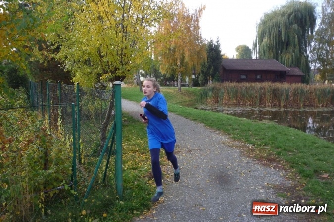 Zdjęcie w galerii na portalu naszraciborz.pl: Rejonowe Sztafetowe Biegi Przełajowe - w Tworkowie walczono o awans do finału wojewódzkiego  wiadomości z regionu