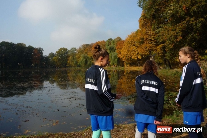 Zdjęcie w galerii na portalu naszraciborz.pl: Rejonowe Sztafetowe Biegi Przełajowe - w Tworkowie walczono o awans do finału wojewódzkiego  wiadomości z regionu