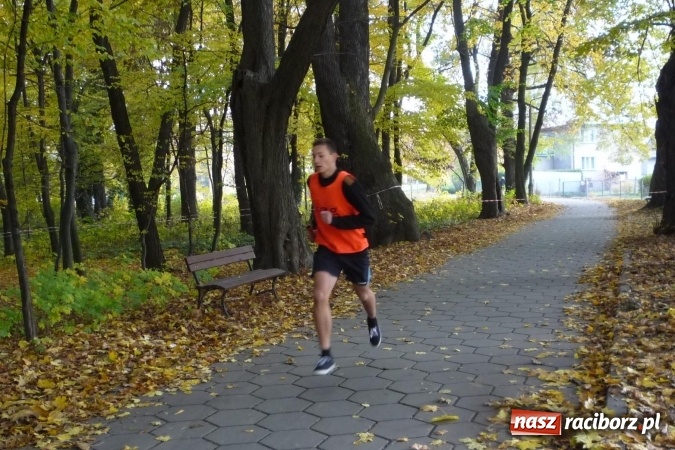 Zdjęcie w galerii na portalu naszraciborz.pl: Rejonowe Sztafetowe Biegi Przełajowe - w Tworkowie walczono o awans do finału wojewódzkiego  wiadomości z regionu