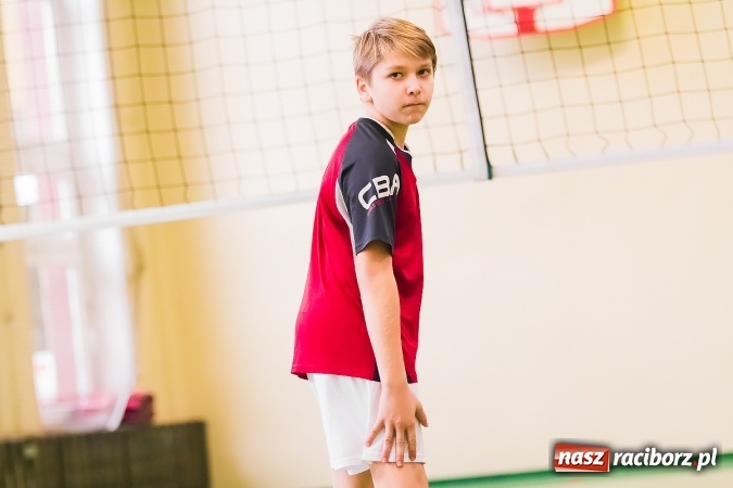 Zdjęcie w galerii na portalu naszraciborz.pl: Mistrzostwa Raciborza Szk&oacute;ł Gimnazjalnych w Dw&oacute;jkach Siatkarskich Chłopc&oacute;w wiadomości z regionu