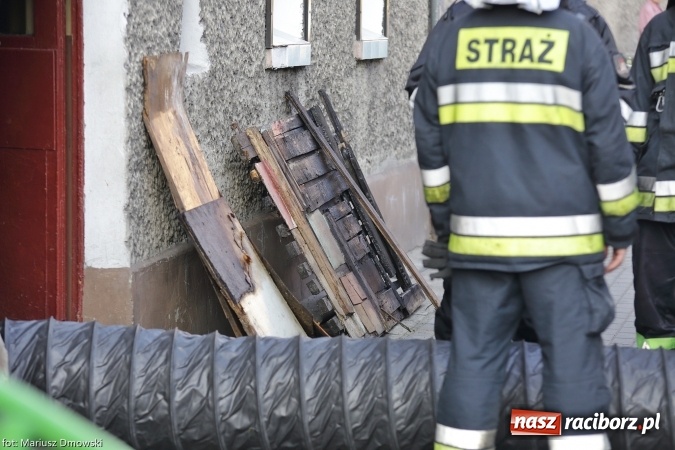 Zdjęcie w galerii na portalu naszraciborz.pl: Pożar piwnicy w mieszkaniu na Chorzowskiej wiadomości z regionu