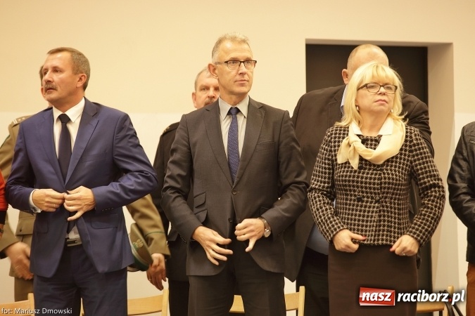 Zdjęcie w galerii na portalu naszraciborz.pl: Jesienne Międzynarodowe Halowe Mistrzostwa Powiatu Raciborskiego w Lekkiej Atletyce wiadomości z regionu
