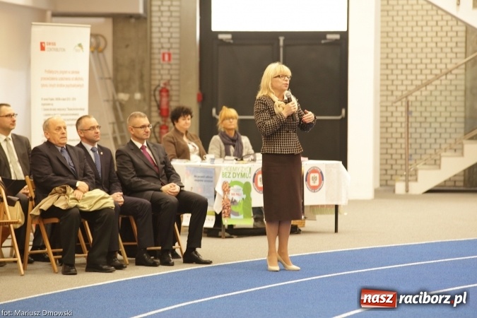 Zdjęcie w galerii na portalu naszraciborz.pl: Jesienne Międzynarodowe Halowe Mistrzostwa Powiatu Raciborskiego w Lekkiej Atletyce wiadomości z regionu