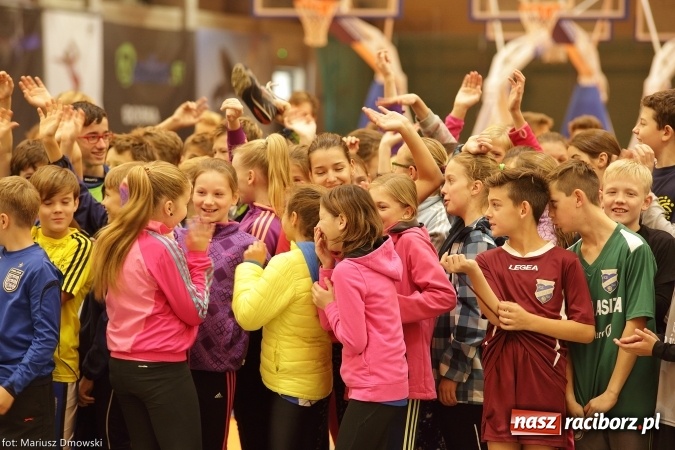 Zdjęcie w galerii na portalu naszraciborz.pl: Jesienne Międzynarodowe Halowe Mistrzostwa Powiatu Raciborskiego w Lekkiej Atletyce wiadomości z regionu