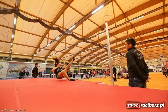 Zdjęcie w galerii na portalu naszraciborz.pl: Jesienne Międzynarodowe Halowe Mistrzostwa Powiatu Raciborskiego w Lekkiej Atletyce wiadomości z regionu