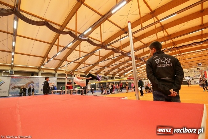 Zdjęcie w galerii na portalu naszraciborz.pl: Jesienne Międzynarodowe Halowe Mistrzostwa Powiatu Raciborskiego w Lekkiej Atletyce wiadomości z regionu