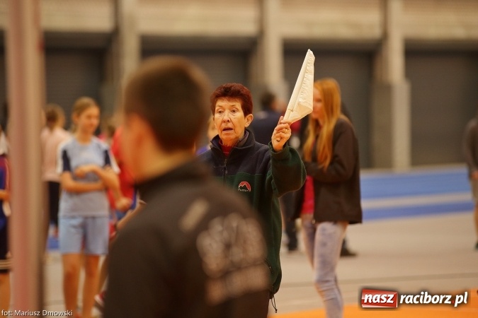 Zdjęcie w galerii na portalu naszraciborz.pl: Jesienne Międzynarodowe Halowe Mistrzostwa Powiatu Raciborskiego w Lekkiej Atletyce wiadomości z regionu