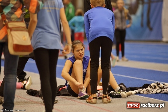 Zdjęcie w galerii na portalu naszraciborz.pl: Jesienne Międzynarodowe Halowe Mistrzostwa Powiatu Raciborskiego w Lekkiej Atletyce wiadomości z regionu