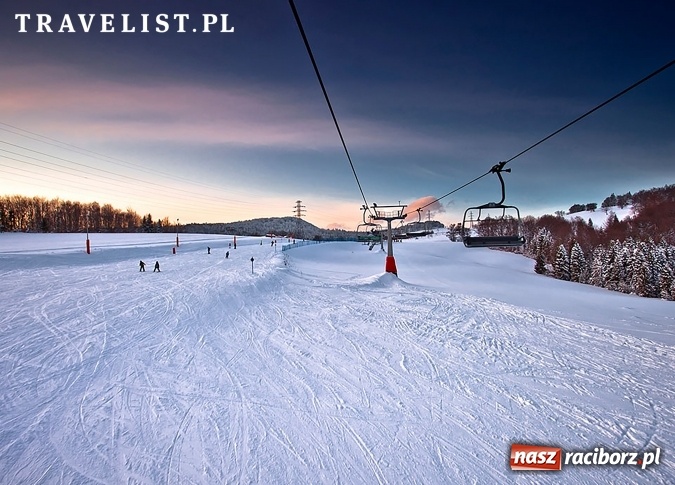 Zdjęcie w galerii na portalu naszraciborz.pl: Szykuj narty, pierwszy śnieg już za nami! TOP 10 ośrodków narciarskich wiadomości z regionu