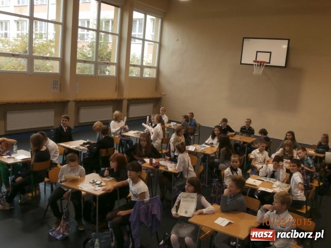 Zdjęcie w galerii na portalu naszraciborz.pl: Uczniowie Zespołu Szkolno-Przedszkolnego nr 4 najlepsi w niemieckim   wiadomości z regionu