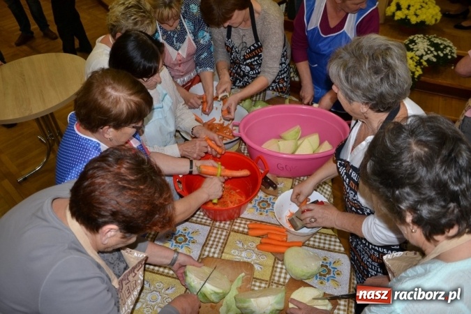 Zdjęcie w galerii na portalu naszraciborz.pl: Jesienne tworkowskie kiszynie kapusty wiadomości z regionu