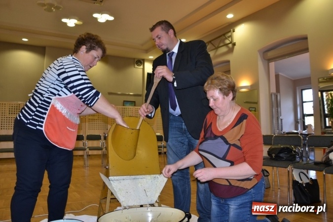 Zdjęcie w galerii na portalu naszraciborz.pl: Jesienne tworkowskie kiszynie kapusty wiadomości z regionu