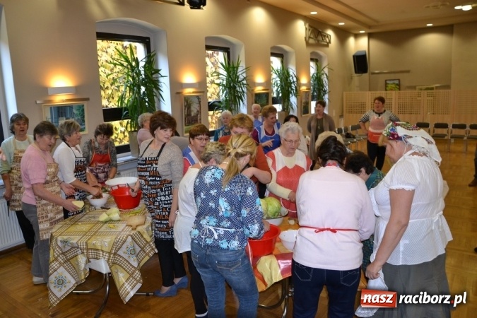 Zdjęcie w galerii na portalu naszraciborz.pl: Jesienne tworkowskie kiszynie kapusty wiadomości z regionu