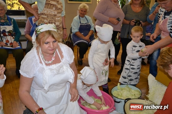 Zdjęcie w galerii na portalu naszraciborz.pl: Jesienne tworkowskie kiszynie kapusty wiadomości z regionu