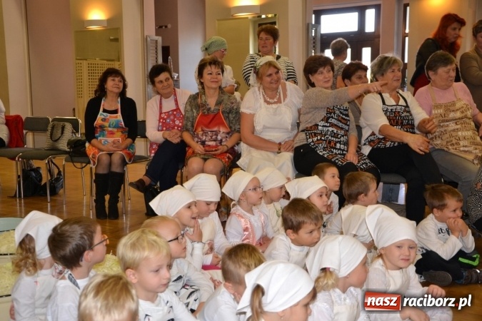 Zdjęcie w galerii na portalu naszraciborz.pl: Jesienne tworkowskie kiszynie kapusty wiadomości z regionu