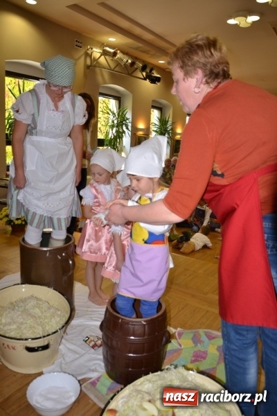 Zdjęcie w galerii na portalu naszraciborz.pl: Jesienne tworkowskie kiszynie kapusty wiadomości z regionu