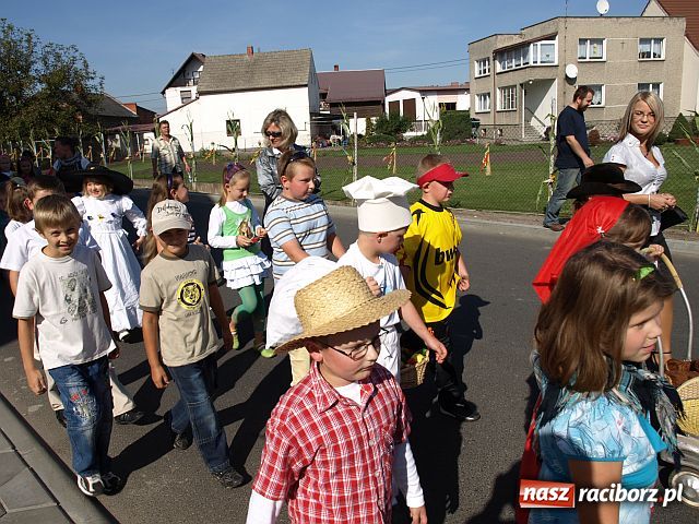 Zdjęcie w galerii na portalu naszraciborz.pl: Dożynki w STUDZIENNEJ wiadomości z regionu