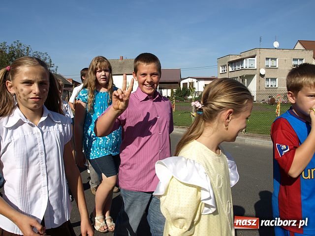 Zdjęcie w galerii na portalu naszraciborz.pl: Dożynki w STUDZIENNEJ wiadomości z regionu