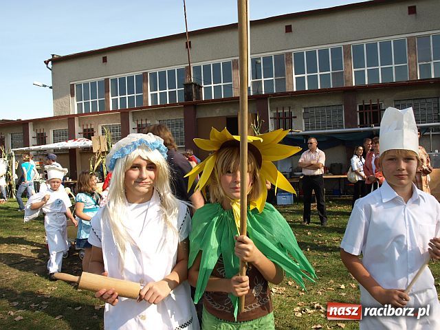 Zdjęcie w galerii na portalu naszraciborz.pl: Dożynki w STUDZIENNEJ wiadomości z regionu