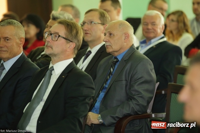 Zdjęcie w galerii na portalu naszraciborz.pl: W Raciborzu rozmawiano dzisiaj o odnawialnych źródłach energii  wiadomości z regionu