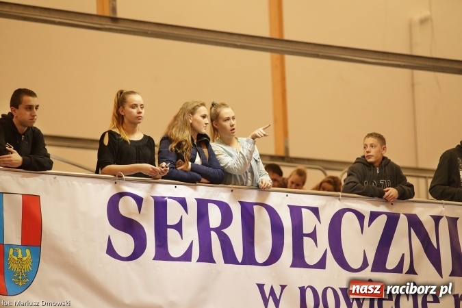 Zdjęcie w galerii na portalu naszraciborz.pl: Jesienne Międzynarodowe Halowe Mistrzostwa Powiatu Raciborskiego w Lekkiej Atletyce wiadomości z regionu