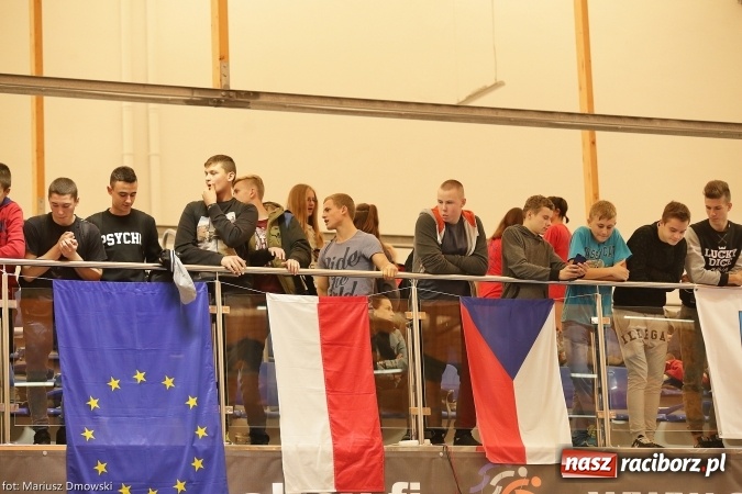 Zdjęcie w galerii na portalu naszraciborz.pl: Jesienne Międzynarodowe Halowe Mistrzostwa Powiatu Raciborskiego w Lekkiej Atletyce wiadomości z regionu