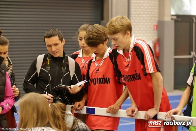 Zdjęcie w galerii na portalu naszraciborz.pl: Jesienne Międzynarodowe Halowe Mistrzostwa Powiatu Raciborskiego w Lekkiej Atletyce wiadomości z regionu