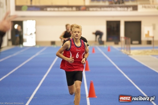 Zdjęcie w galerii na portalu naszraciborz.pl: Jesienne Międzynarodowe Halowe Mistrzostwa Powiatu Raciborskiego w Lekkiej Atletyce wiadomości z regionu