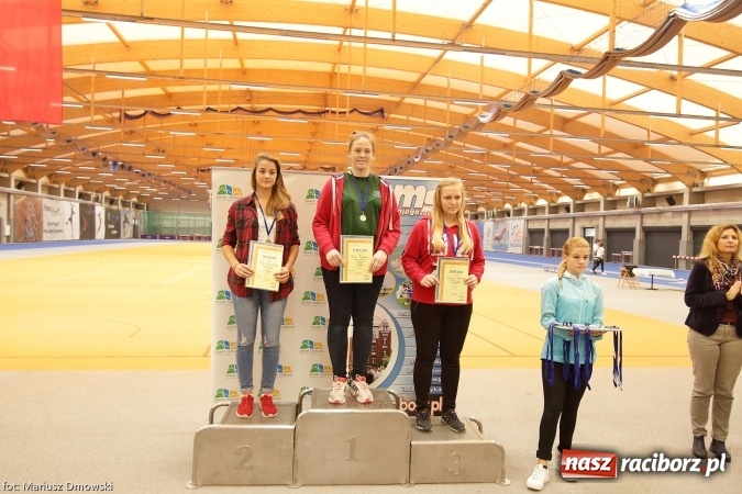 Zdjęcie w galerii na portalu naszraciborz.pl: Jesienne Międzynarodowe Halowe Mistrzostwa Powiatu Raciborskiego w Lekkiej Atletyce wiadomości z regionu