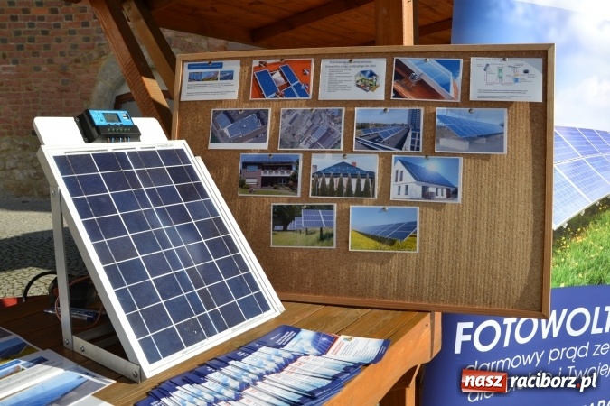 Zdjęcie w galerii na portalu naszraciborz.pl: O fotowoltaice na raciborskim zamku wiadomości z regionu