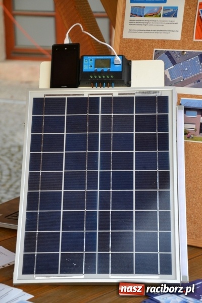 Zdjęcie w galerii na portalu naszraciborz.pl: O fotowoltaice na raciborskim zamku wiadomości z regionu