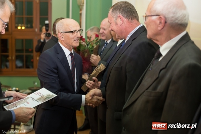 Zdjęcie w galerii na portalu naszraciborz.pl: Znamy tegorocznych laureatów statuetki Filary Ziemi Raciborskiej wiadomości z regionu
